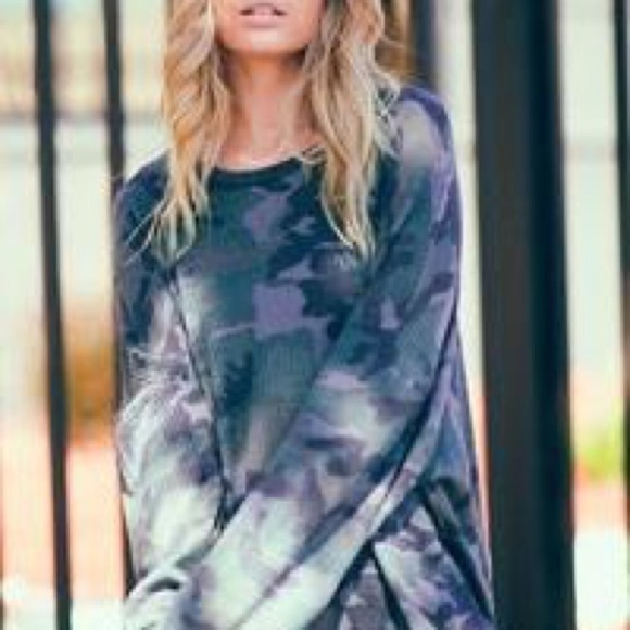 OVERSIZED SOFT CAMOUFLAGE TOP - Picture 5 of 8